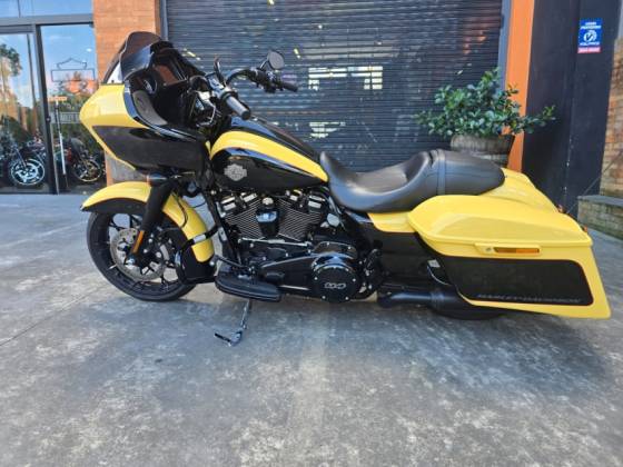 HARLEY-DAVIDSON ROAD GLIDE SPECIAL HARLEY-DAVIDSON ROAD GLIDE SPECIAL
